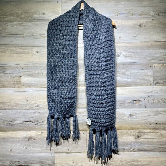 Cintelli e Galluzzo Acrylic Wool Blend Chunky Knit Fringe Scarf Gray Italy 76x9 - Picture 1 of 7